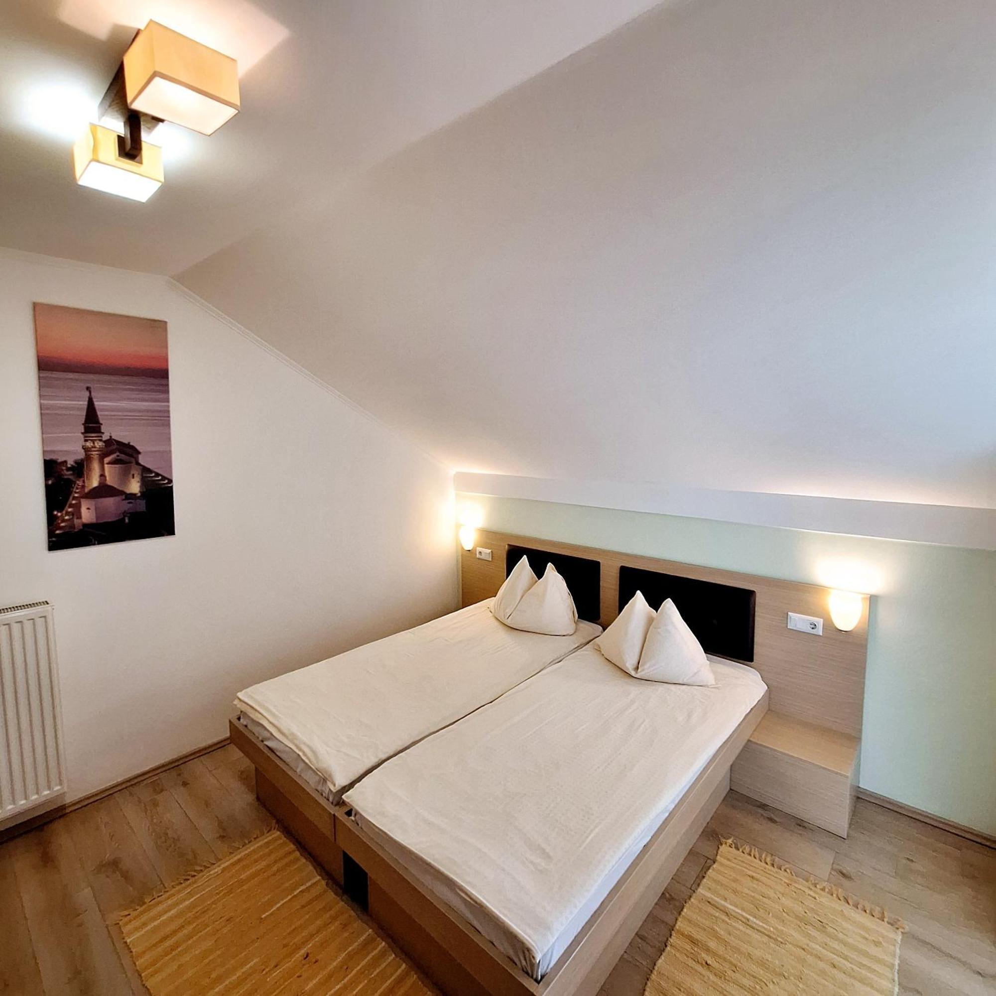 Penzion Gostisce Lesjak Orehova vas Buitenkant foto