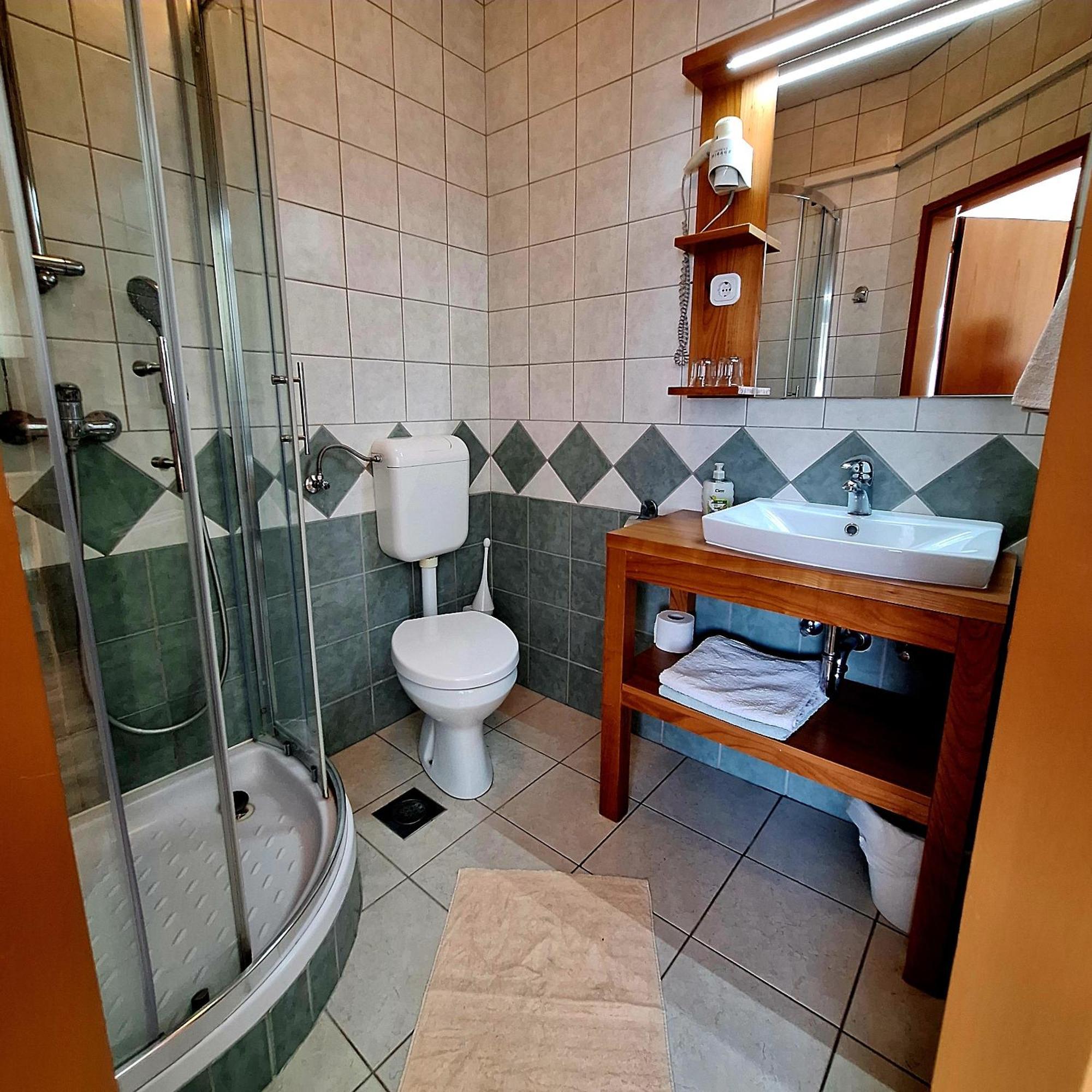 Penzion Gostisce Lesjak Orehova vas Buitenkant foto